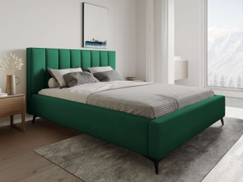 LO9386~1.JPG